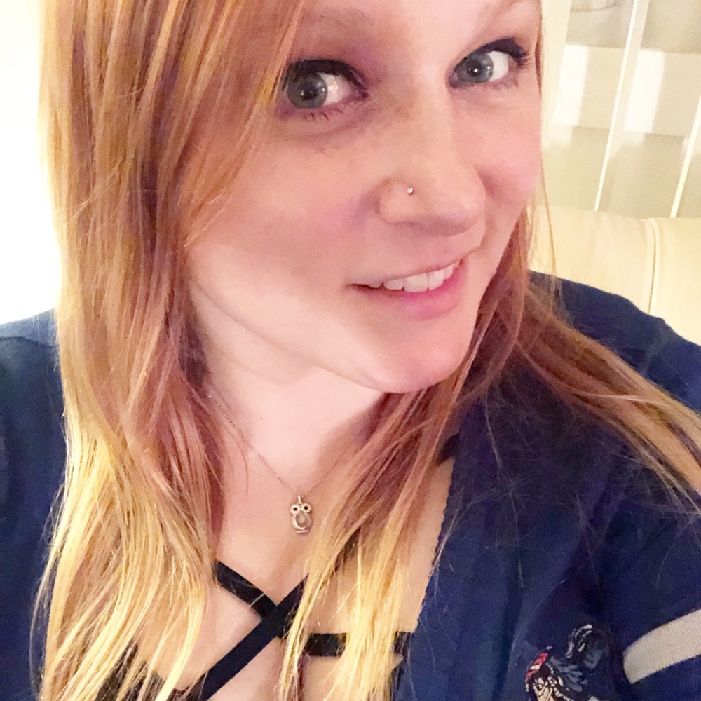 Meet your Posher, Nicole